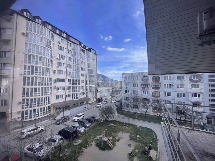 Продам помещение свободного назначения, 1087.6 м²