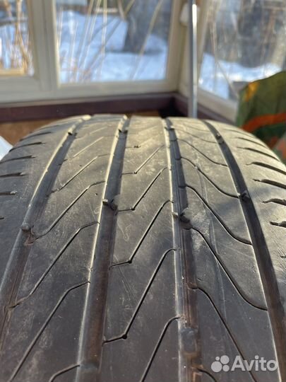 Continental UltraContact 225/55 R19 99V
