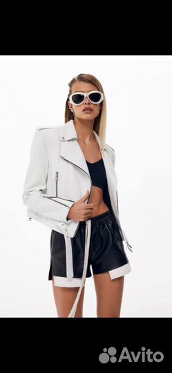 Кожаная куртка косуха белая 42