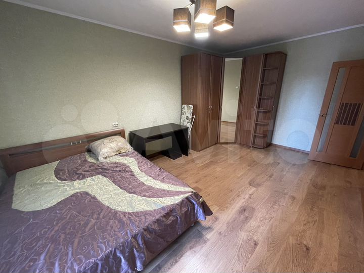 2-к. квартира, 68 м², 3/10 эт.