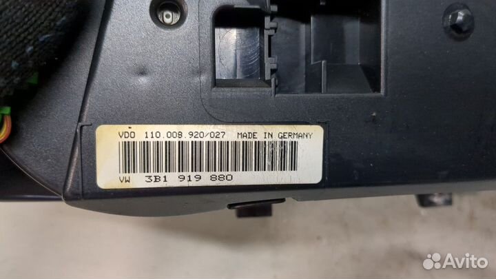 Щиток приборов Volkswagen Passat 5, 1999