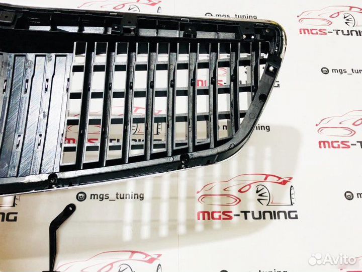 Решетка Mercedes S-class w221 Maybach 09-13 гг