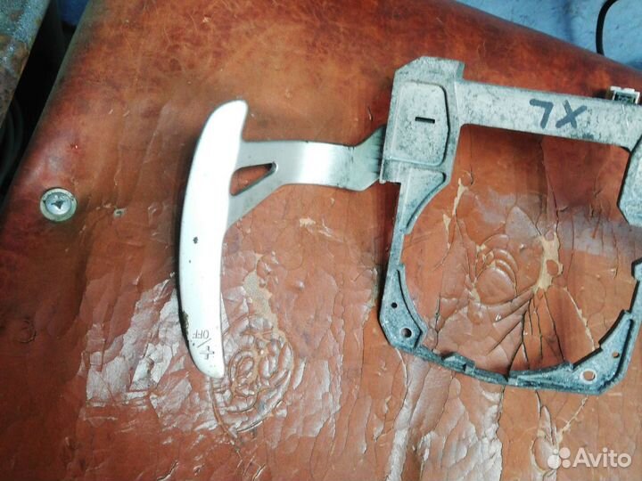 Лепесток подрулевой Митсубиси Аутлендер хл