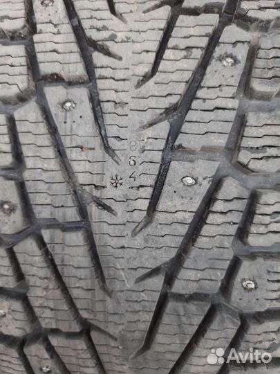 Nokian Tyres Hakkapeliitta 5 SUV 275/50 R20