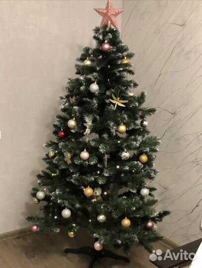 Елка искусственная