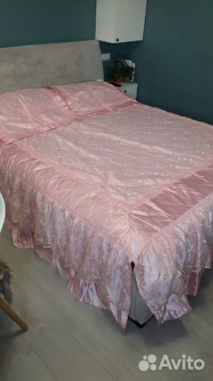 Покрывало на кровать