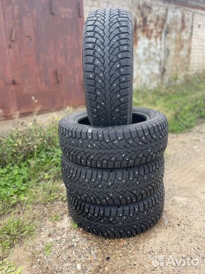 Pirelli Formula Ice 205/55 R16 91