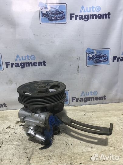 Насос гидроусилителя Volvo 460