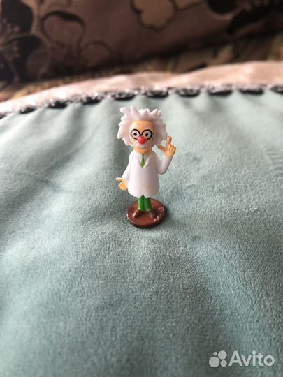 Игрушки из киндера