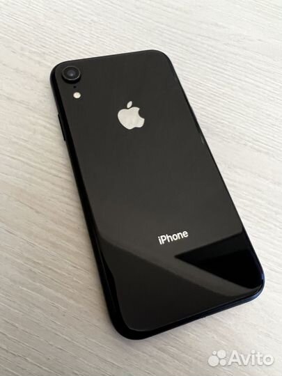iPhone Xr, 64 ГБ