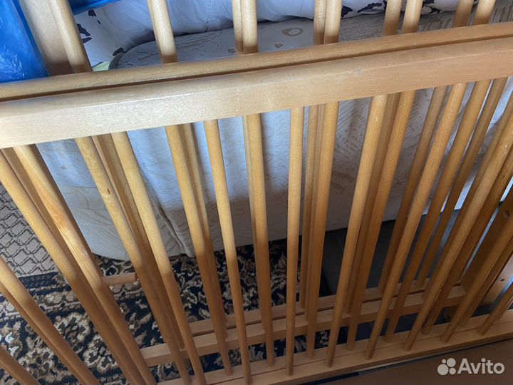 Детская кровать с матрасом