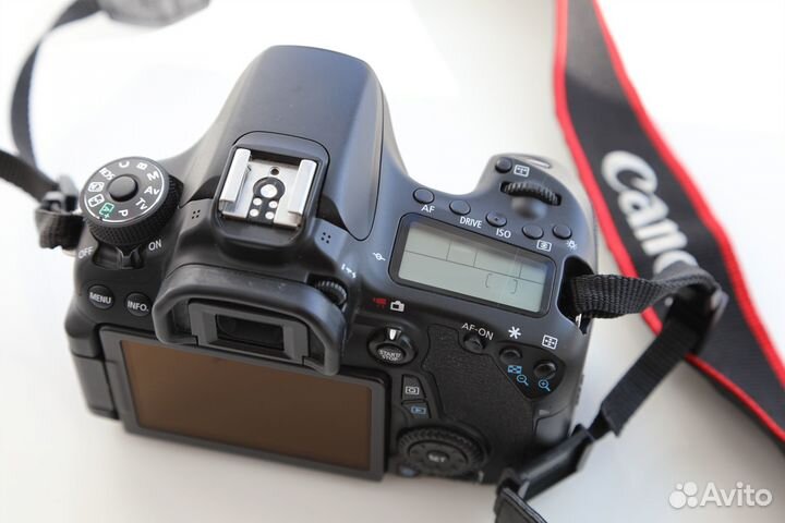 Canon eos 70D Фотоаппарат