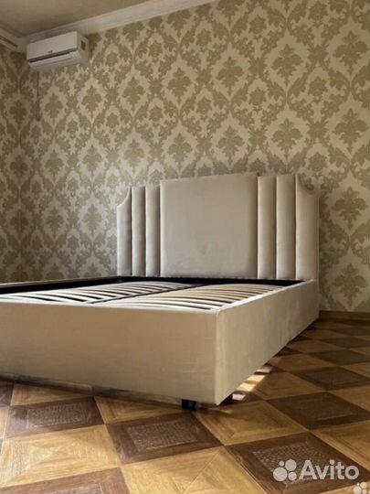 Кровать двухспальная