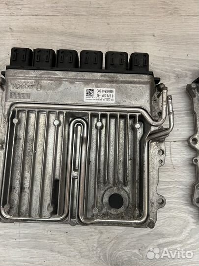 Bmw 7 g11 g12 g07 g05 DME управлени двигателем