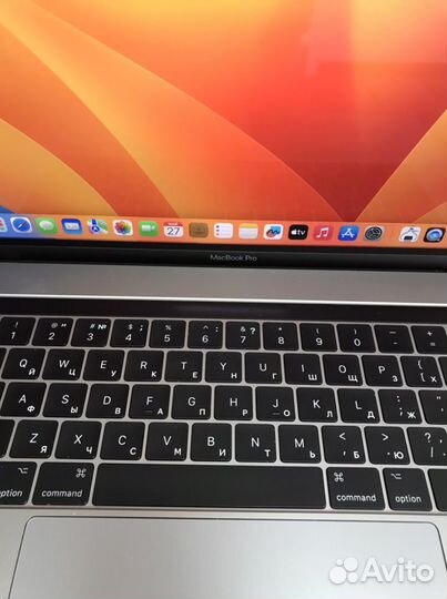 Macbook pro 15 2017 touch bar 560