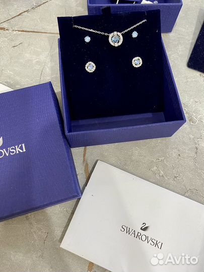 Swarovski комплект