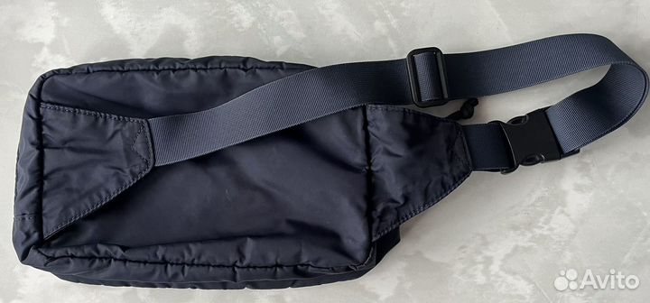 Нагрудная сумка