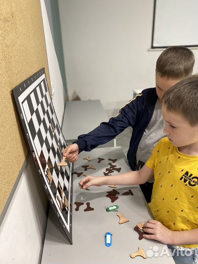 Занятия для детей по шахматам