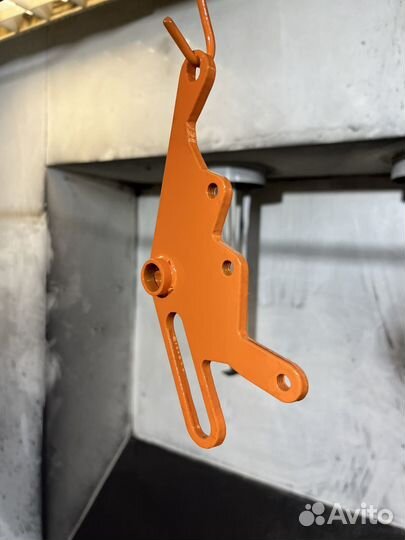 Пластина под 2 суппорта на питбайк