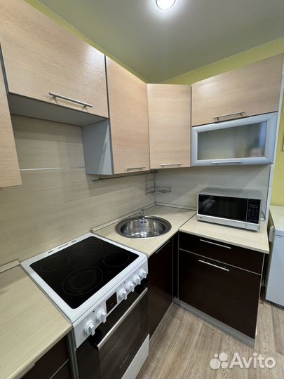 Кухонные гарнитуры угловые бу