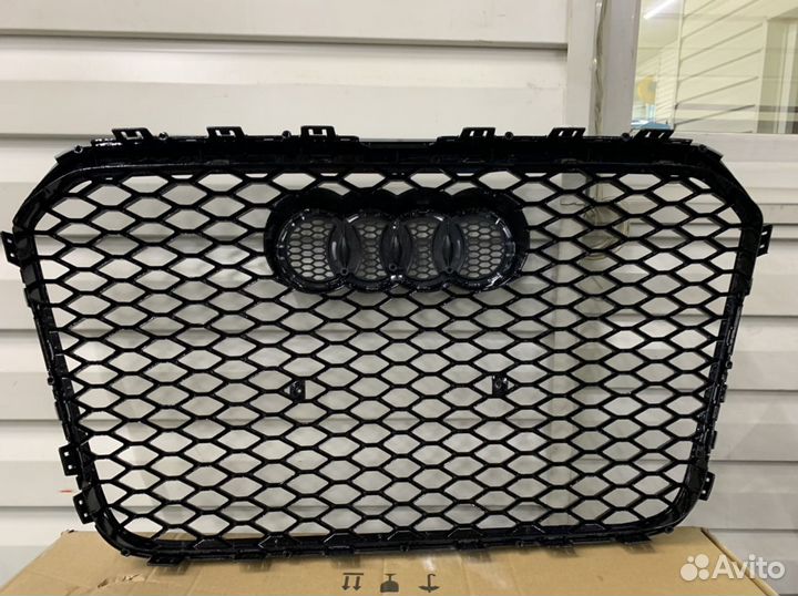 Решетка радиатора на Audi A6 C7 fl