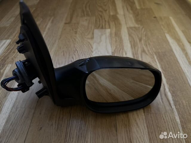 Зеркало заднего вида правое peugeot 206