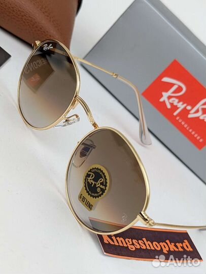 Солнцезащитные очки Ray Ban
