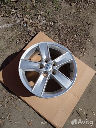 Диск литой mitsubishi lancer 10