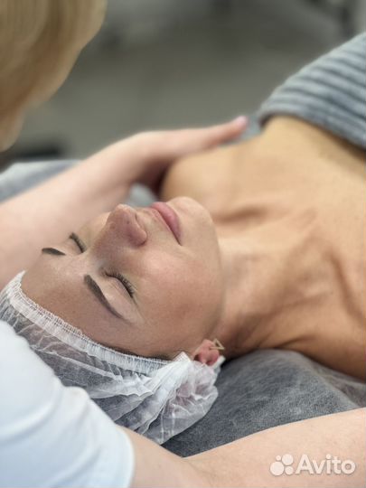Классический и скульптурный массаж лица