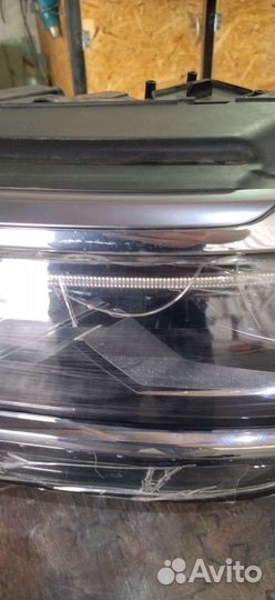 Фара левая Фольксваген Тигуан