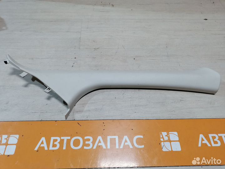 Обшивка передней стойки верхняя Ford Focus 3