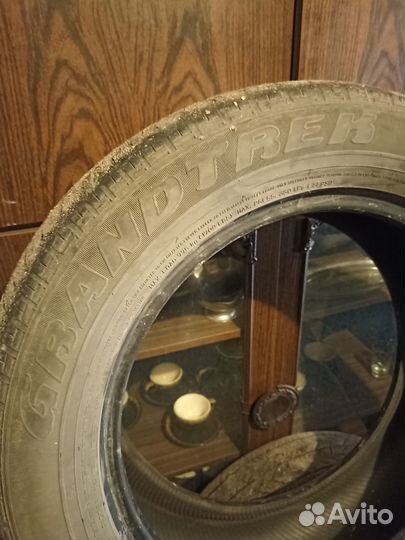 Dunlop Grandtrek ST20 225/60 R17 99H