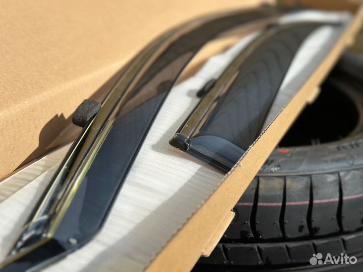 Toyota Corolla 120 (2000-2006) ветровики, дефлекто