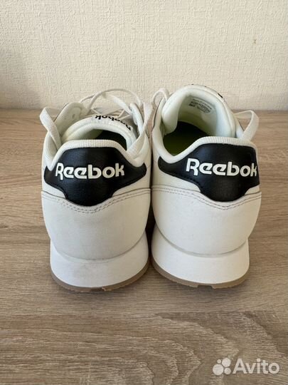 Кроссовки Reebok classic 44 р-р оригинал