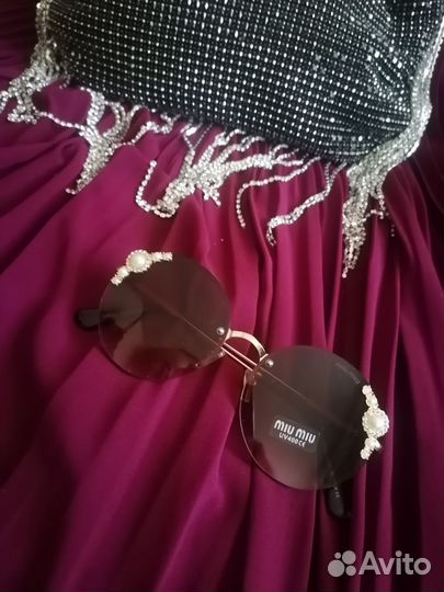 Солнцезащитные очки mio mio