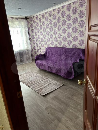 2-к. квартира, 52 м², 1/9 эт.