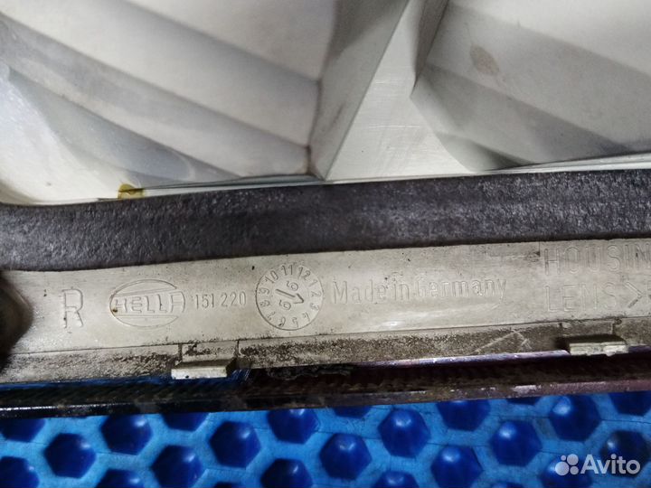 Фонарь задний правый седан Mitsubishi carisma