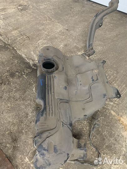 Бензобак Рено флюенс, renault fluence