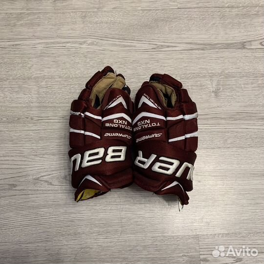 Краги хоккейные Bauer total one NXG