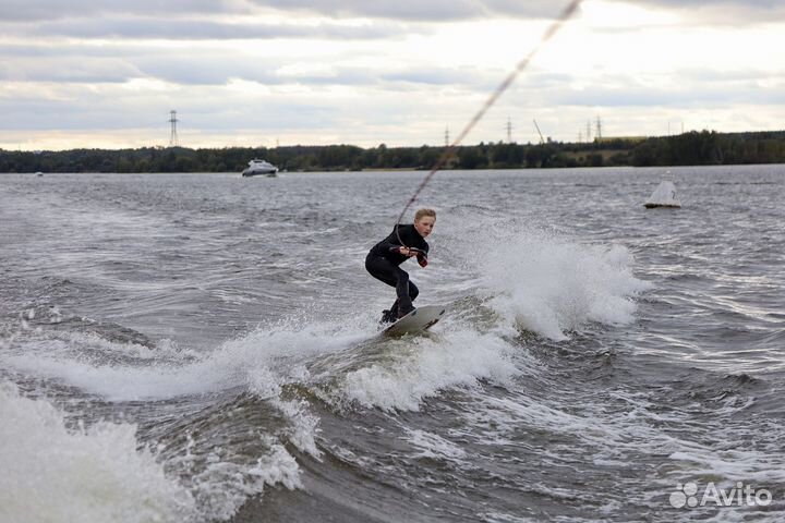Аренда Пирса для Катеров вейк серф буксировщик
