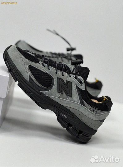 Легкие кроссовки New Balance 2002R для мужчин