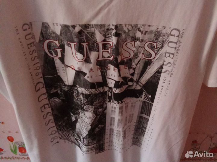 Футболка Guess