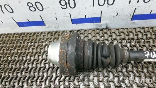 Привод передний правый audi Q7 (7UK03N101)