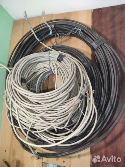 Оптоволоконный кабель и витая пара