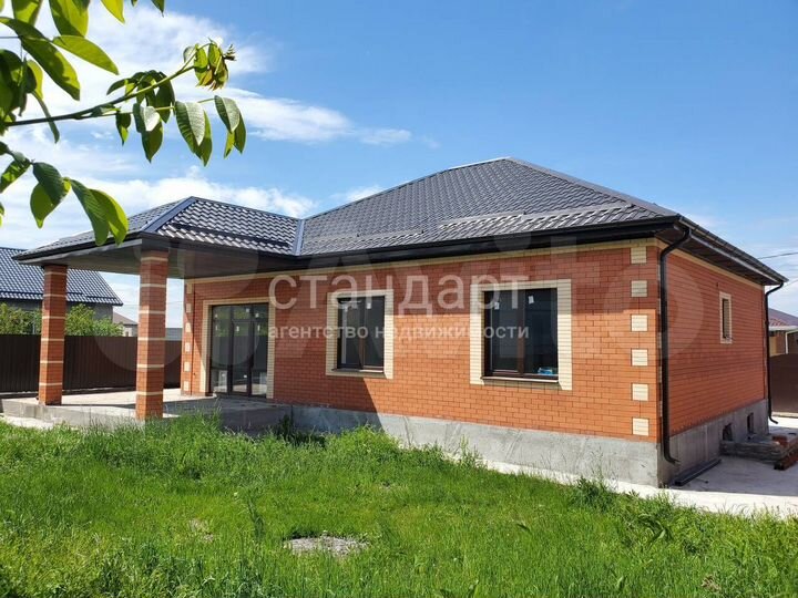 Дом 148 м² на участке 6 сот.