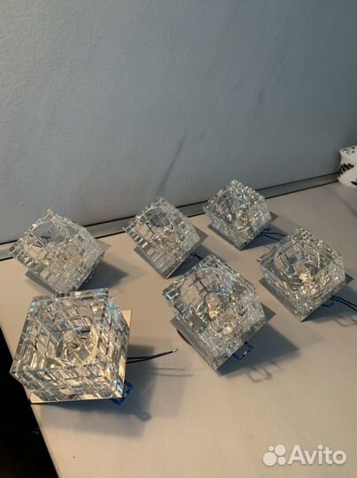 Светильник потолочный точечный