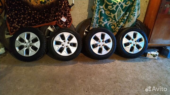 R15 Nokian Tyres Nordman 4 185/65, PCD 4x100 DIA 54.1