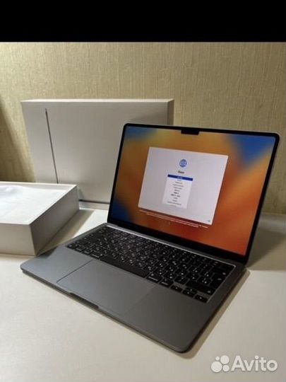 Apple MacBook Pro 13.6 512