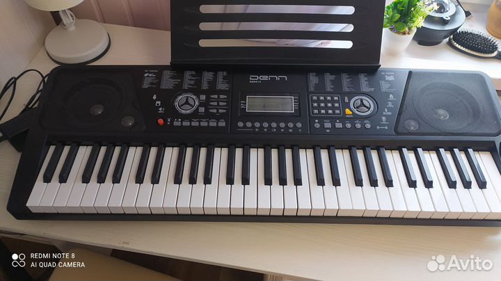 Синтезатор Denn DEK610
