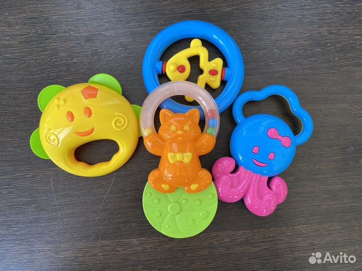 Игрушки погремушки